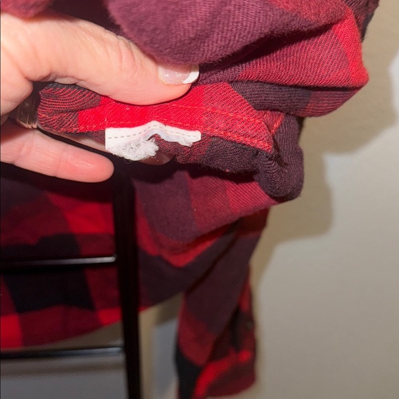 Abercrombie & Fitch Black and Red Checkered Shirt - Picture 5 of 6